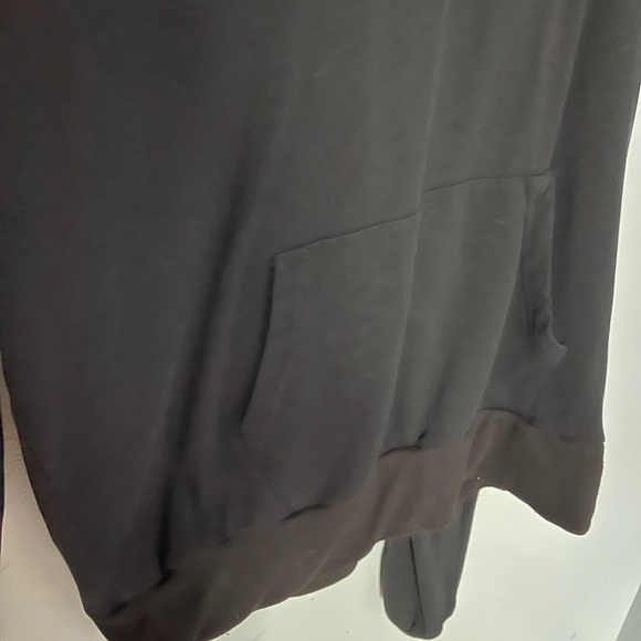 Emma & Sam black hoodie M - Picture 2 of 5